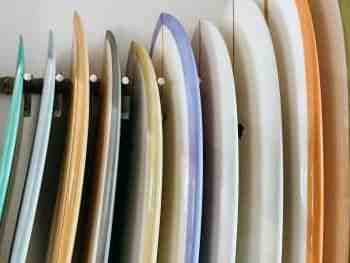 Comment choisir la bonne planche de surf ?