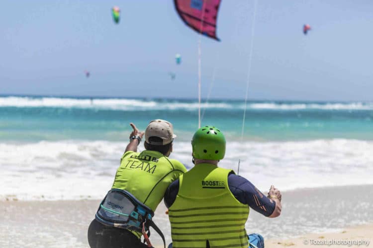 Est-ce difficile de faire du kitesurf ?