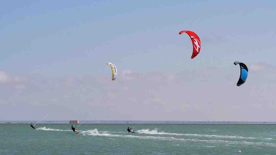 Où faire du kite surf en novembre ?