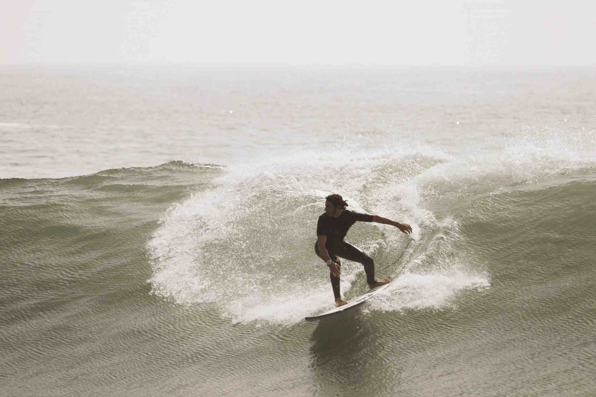 Où faire du surf débutant au Portugal ?