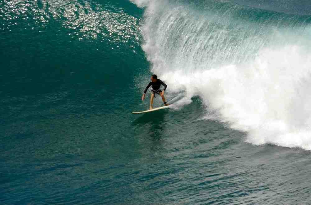Où faire du surf en mars ?
