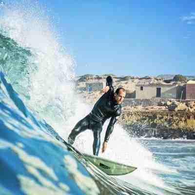 Où surfer en janvier débutant ?