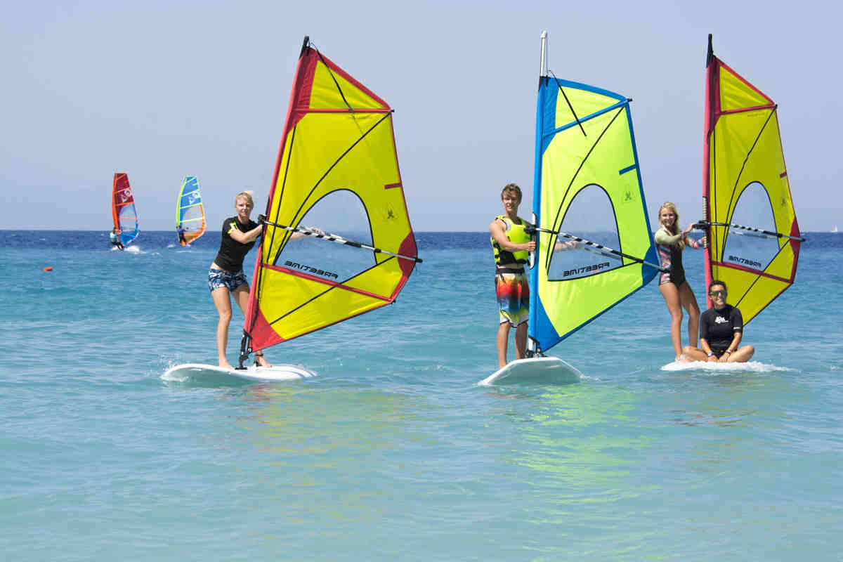 Qui a inventé le windsurf ?