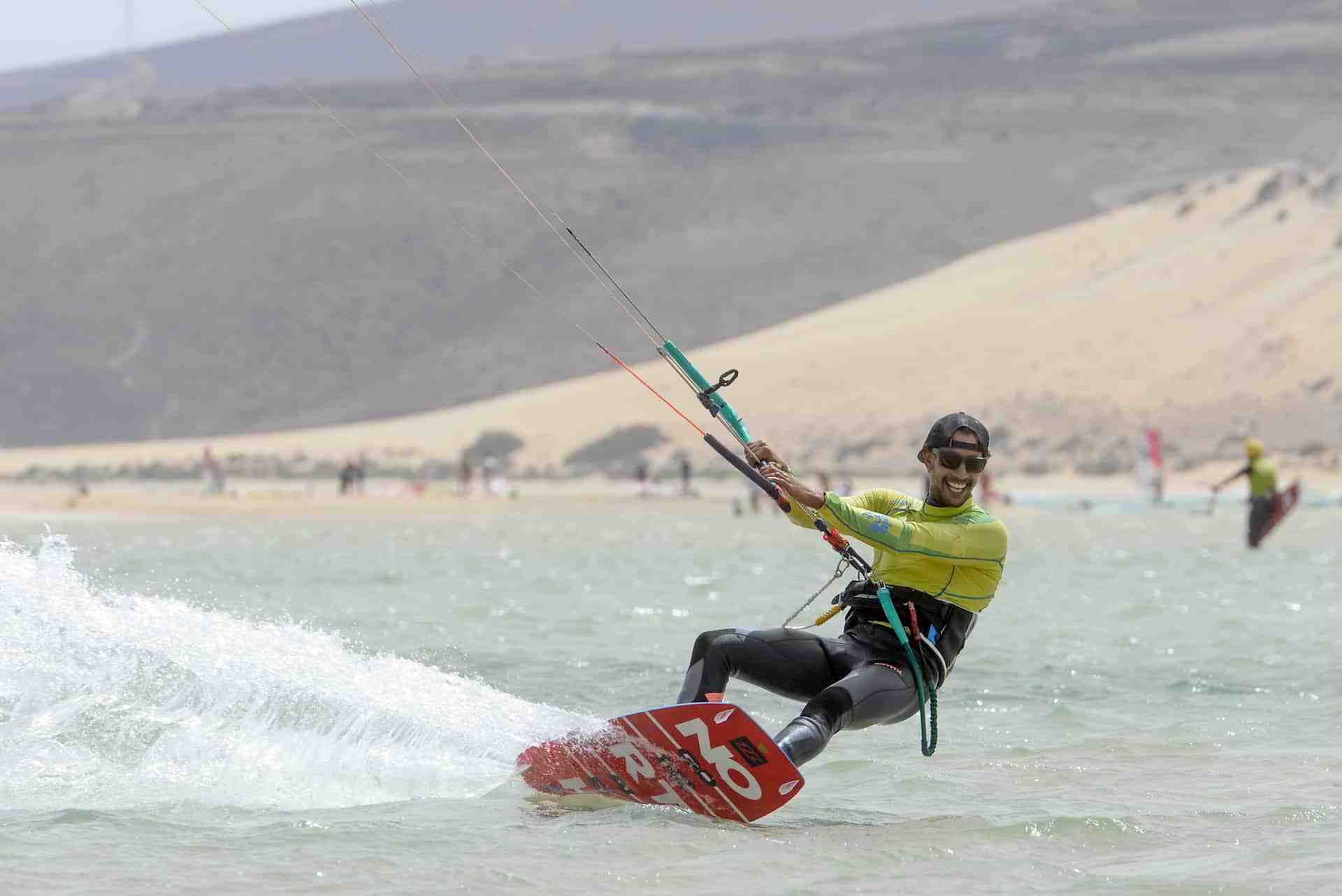Qui peut faire du kitesurf ?